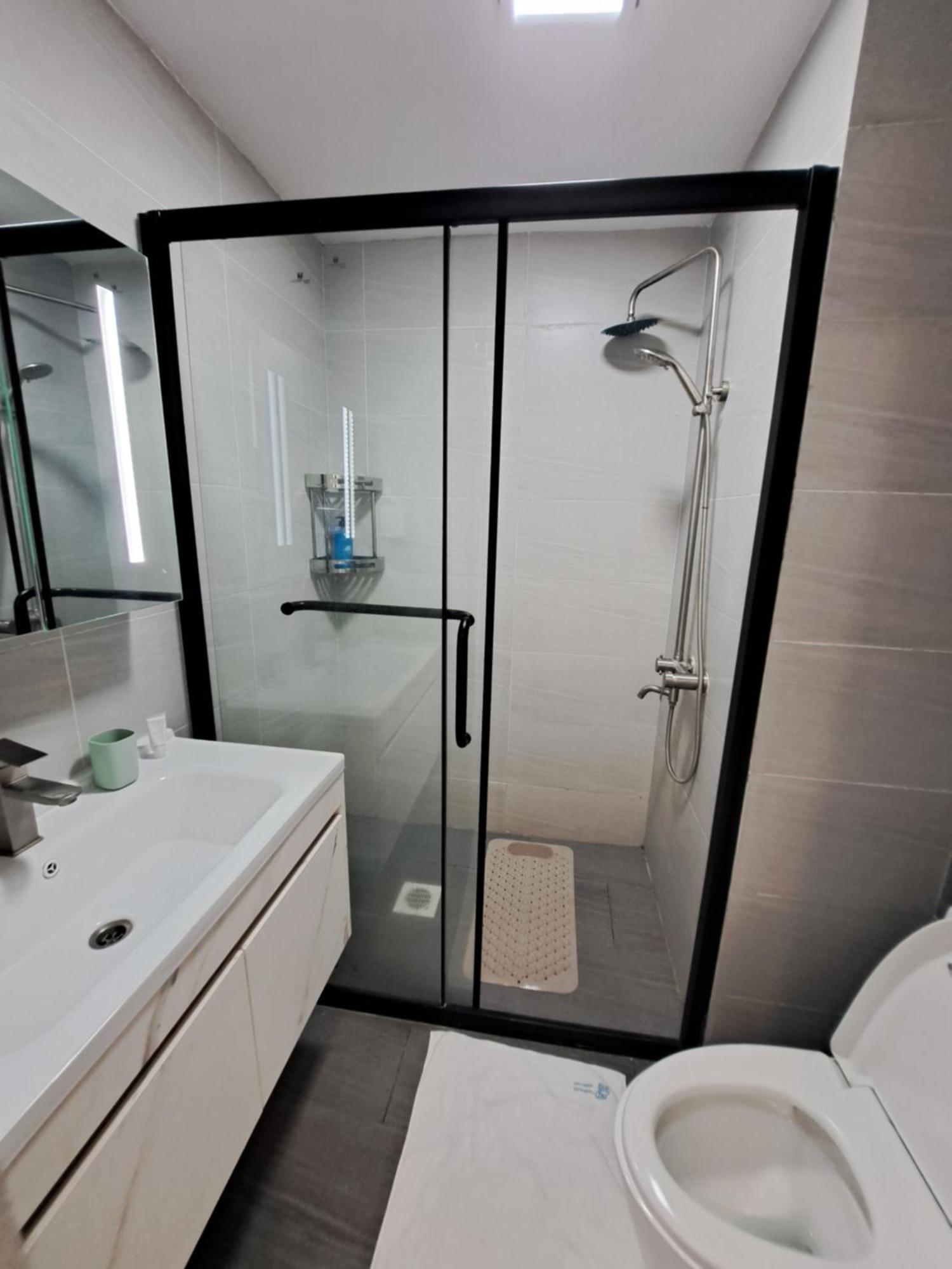 Modern 1Br Apartment In Upperhill, Nairobi Exteriör bild